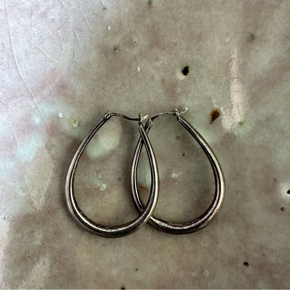 Vintage Oval 925 Silver Hoops Earrings - Picture 2 of 5